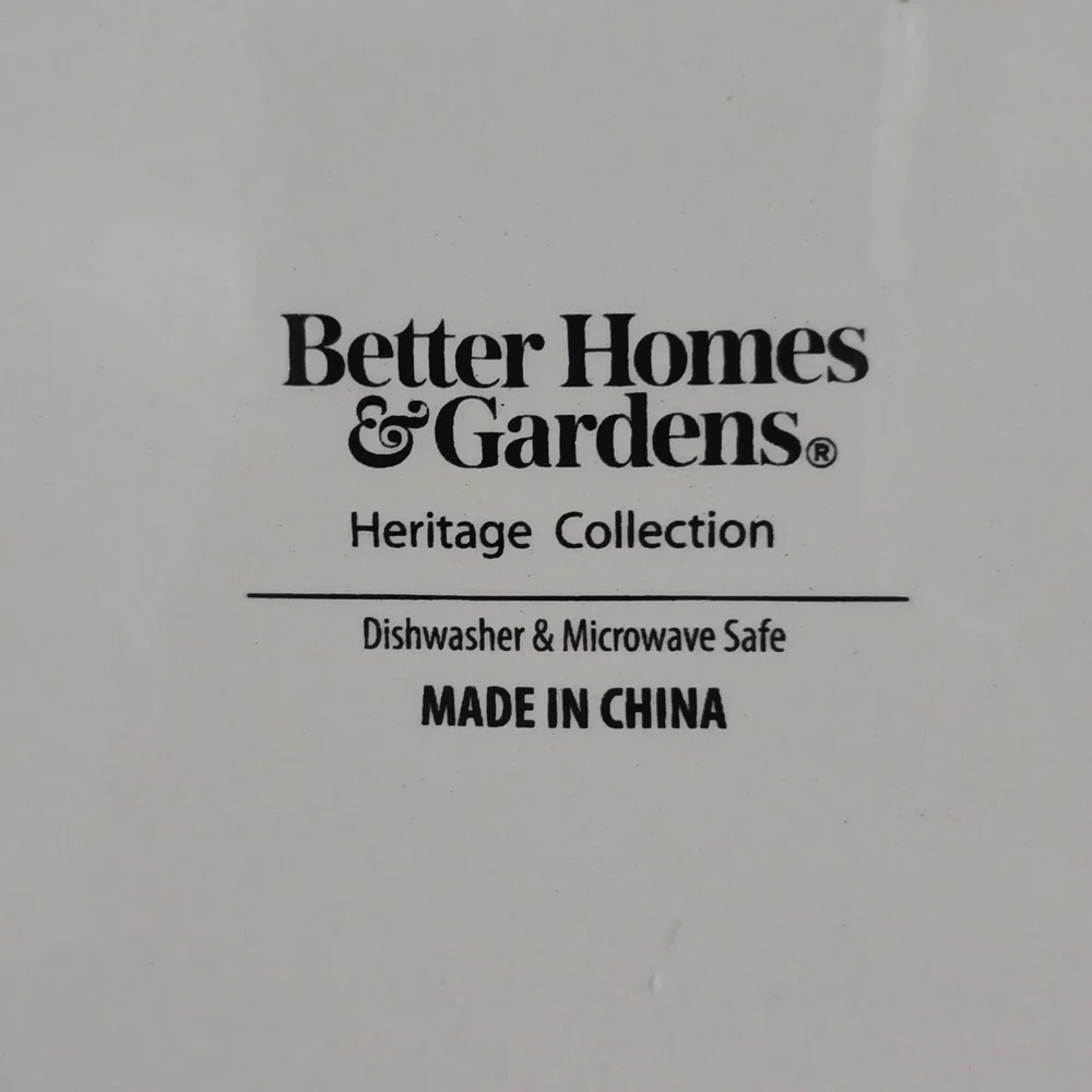 Set of 4 Better Homes and Garden Festive Holiday Plates - Picture 14 of 16